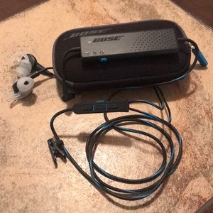 Bose Quiet Comfort 20 Noise Cancelling headphones